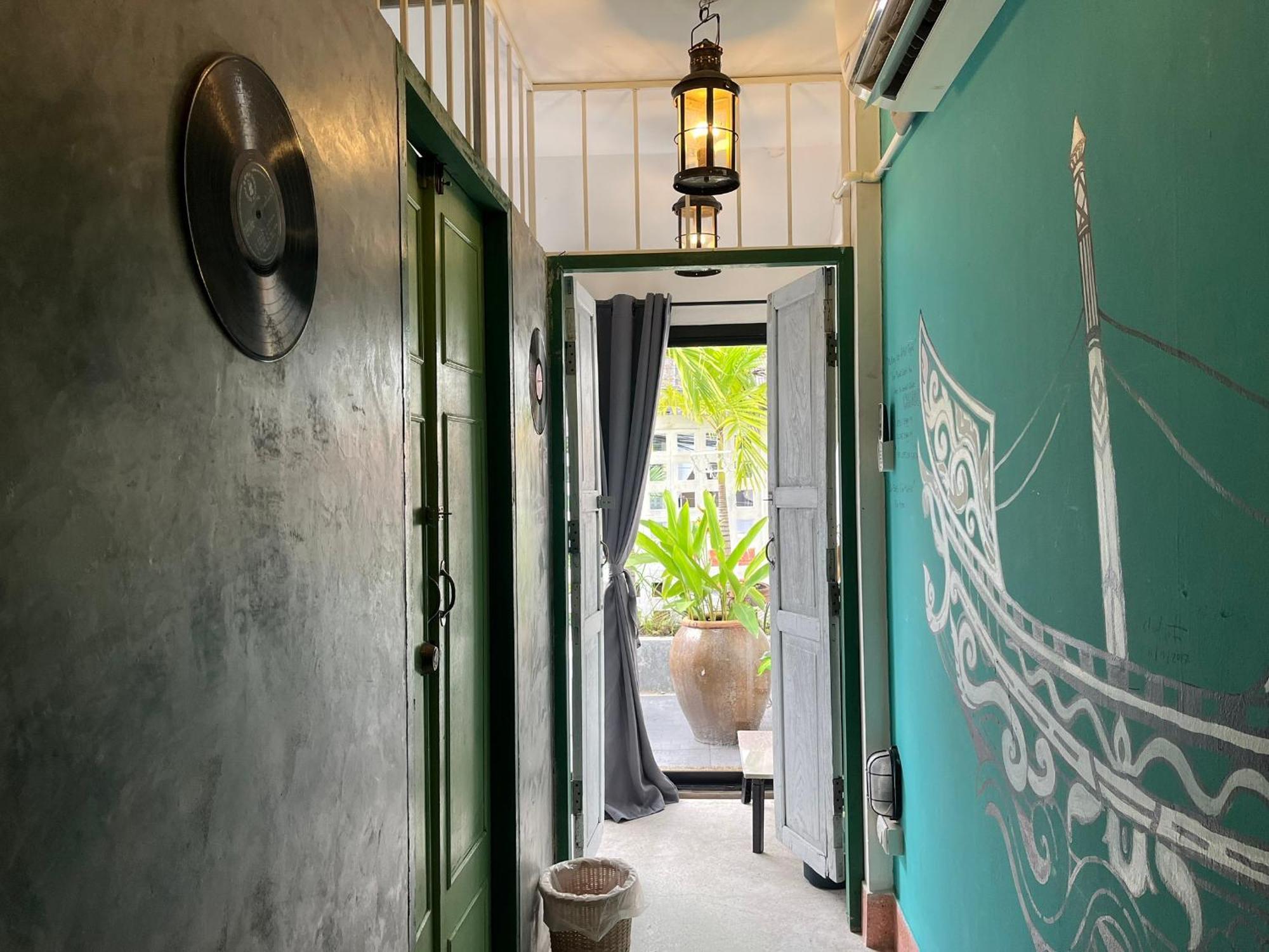 Auntie & Niece Phuket Apartment Ban Sam Kong ภายนอก รูปภาพ